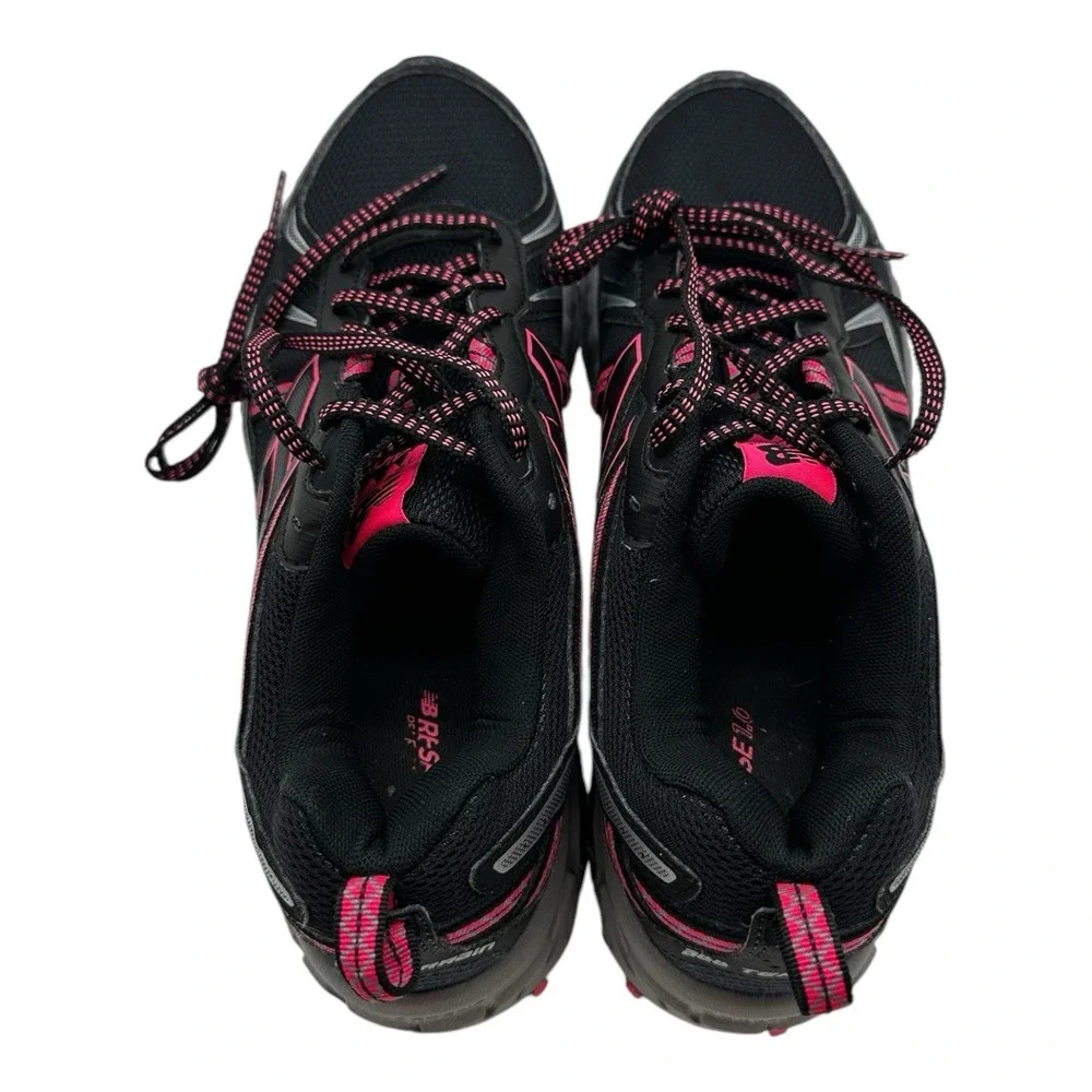 New Balance 410 V5 Shoes Women's Size 11 B Black Pink Hiking Sneakers WT410LB5‎